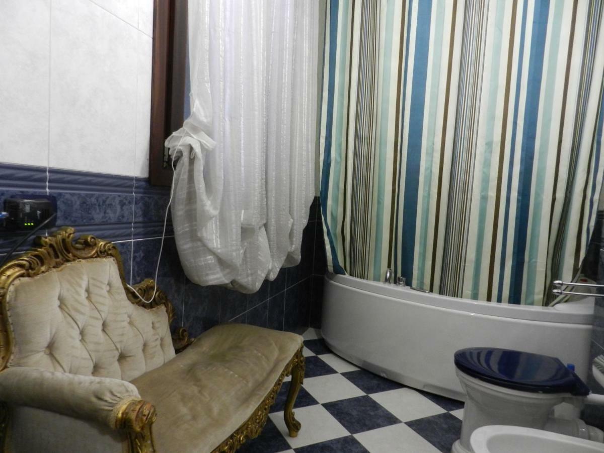 B&B Venezia Le Tre Rose Mestre Buitenkant foto